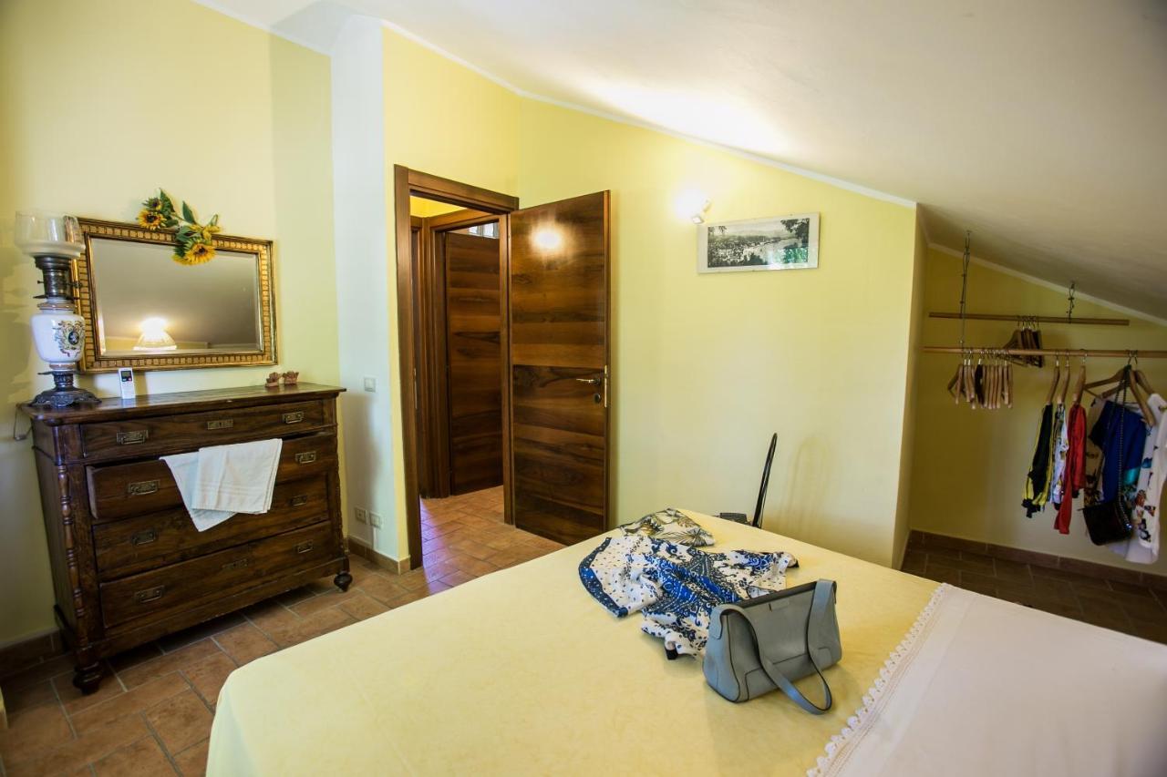 Le Raganelle Oneglia Bagian luar foto
