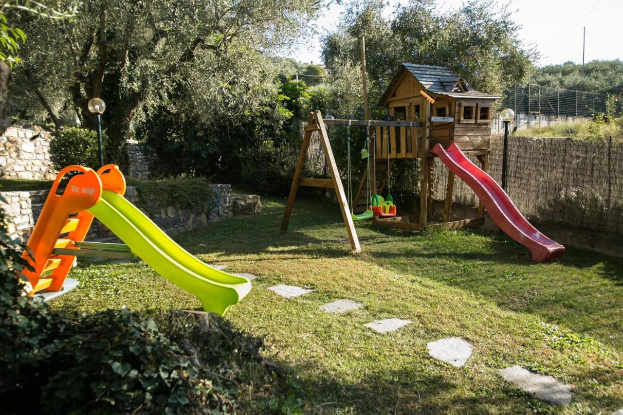 Le Raganelle Oneglia Bagian luar foto