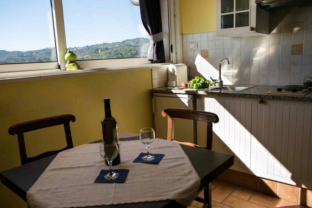 Le Raganelle Oneglia Bagian luar foto